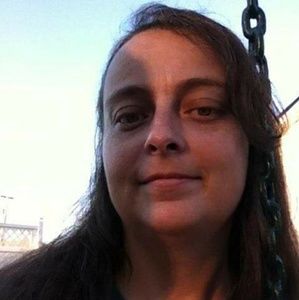 Meet your Posher, Carrie